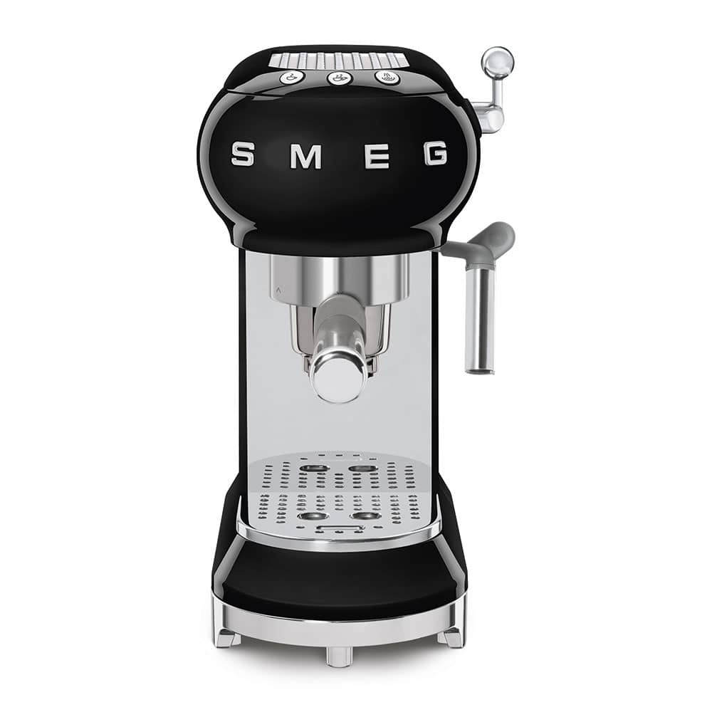 Manual espresso coffee machine (black) By Smeg
