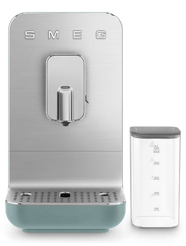 Automatic coffee machine with a milk system (Emerald Green) by Smeg